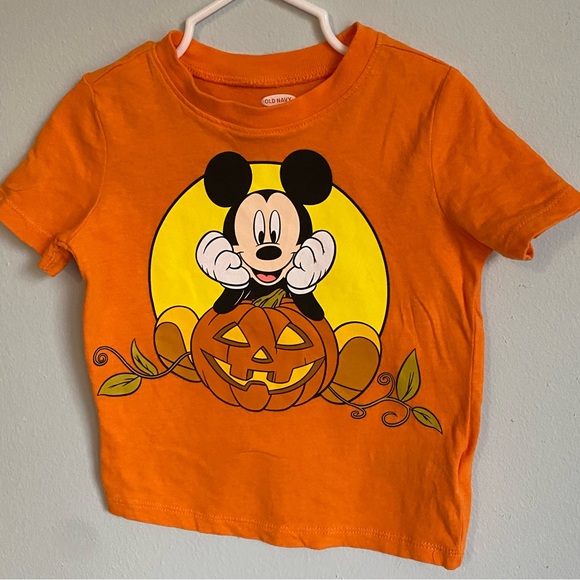 Old Navy Disney Mickey Mouse pumpkin Tshirt - Picture 2 of 10
